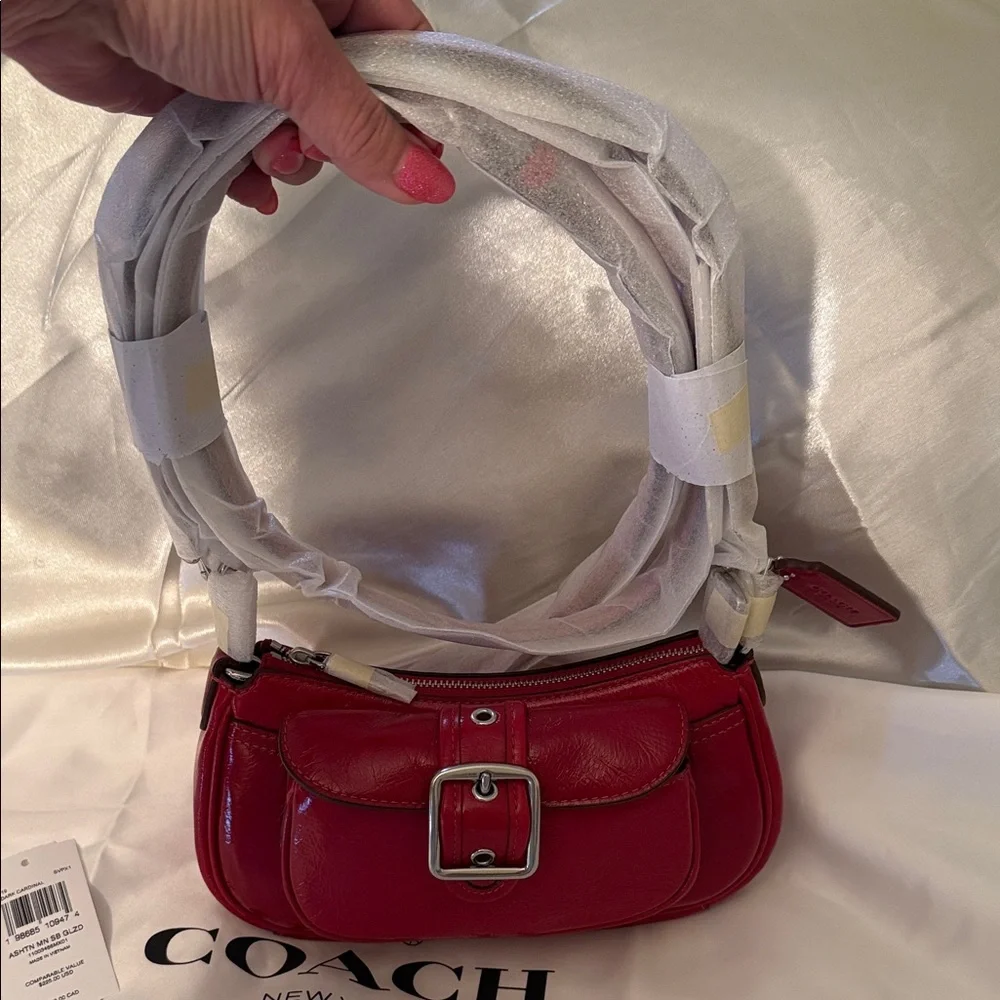 ♥️Coach NWT Red Crinkle Cut Leather Ashton Mini Shoulder Bag withSilver Hardware - Picture 9 of 9